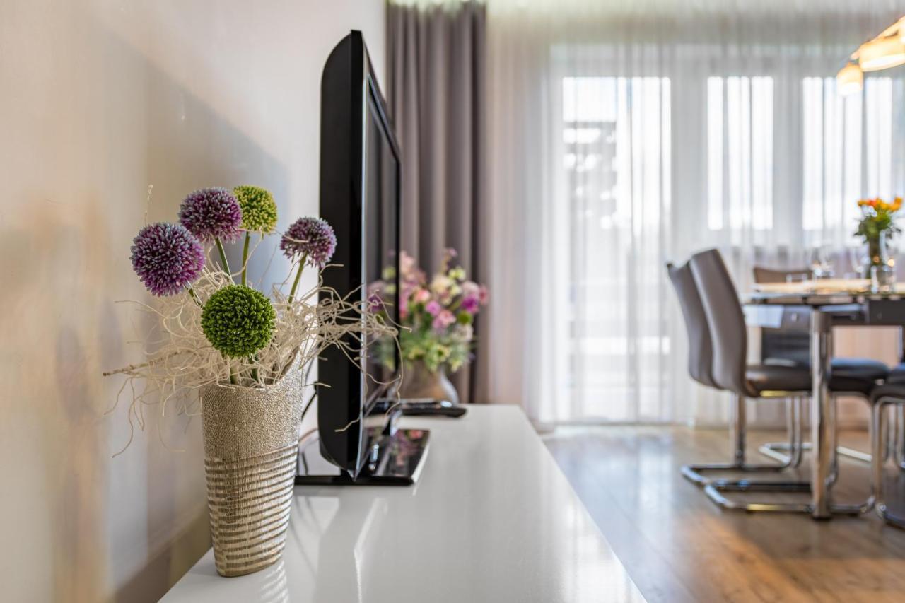 Apart-Invest Apartament Paryski شكلارسكا بوريبا المظهر الخارجي الصورة